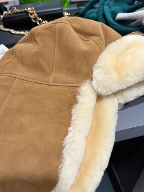 UGG Suede Shearling-Trim Hat + Mitts